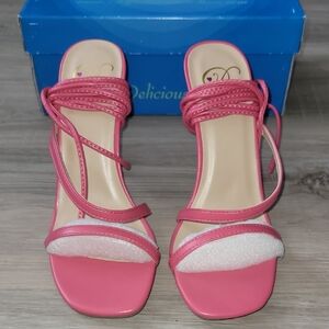 Delicious Women's Pink Strappy Sandals
